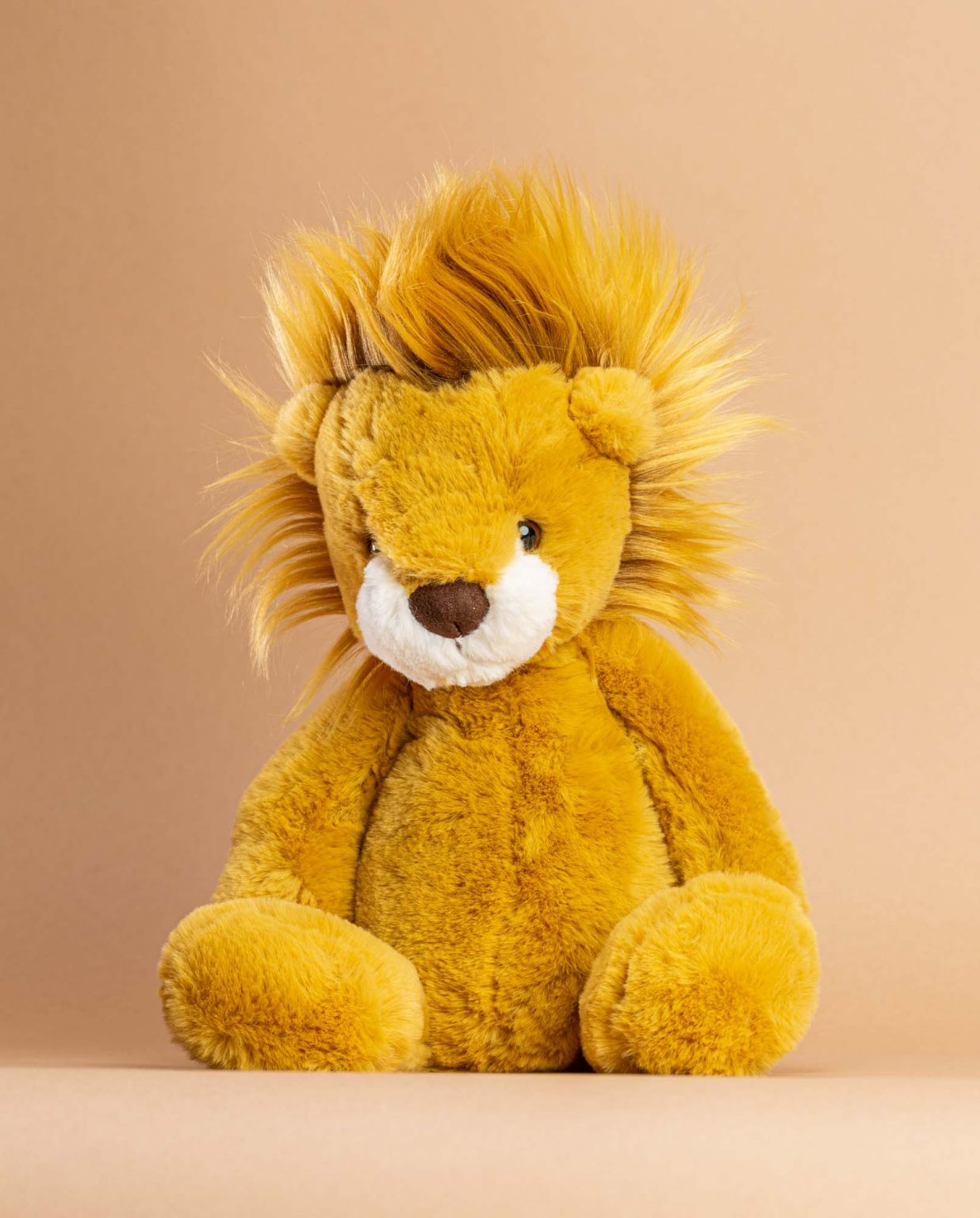Wumper Lion Soft Toy - Send a Cuddly