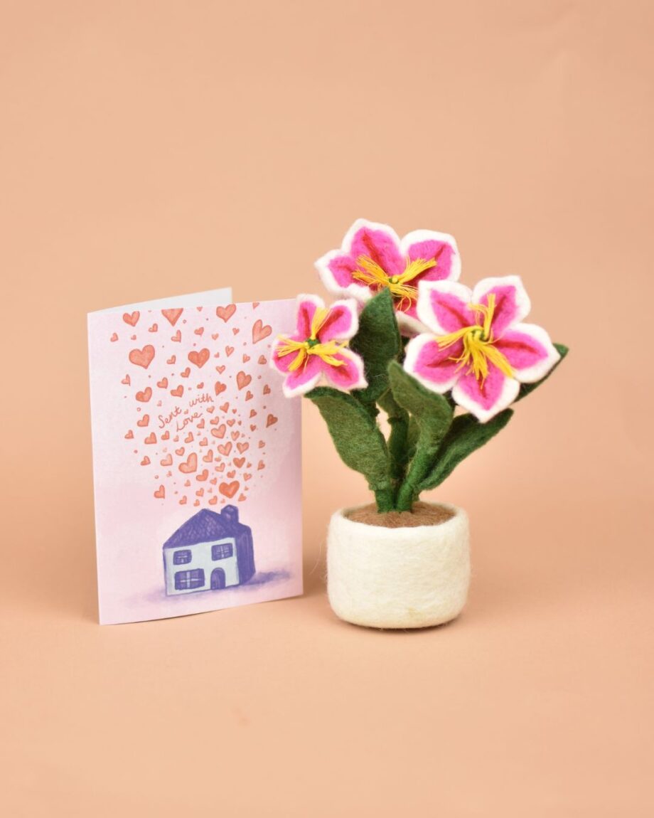 Felt Luscious Lily Pot