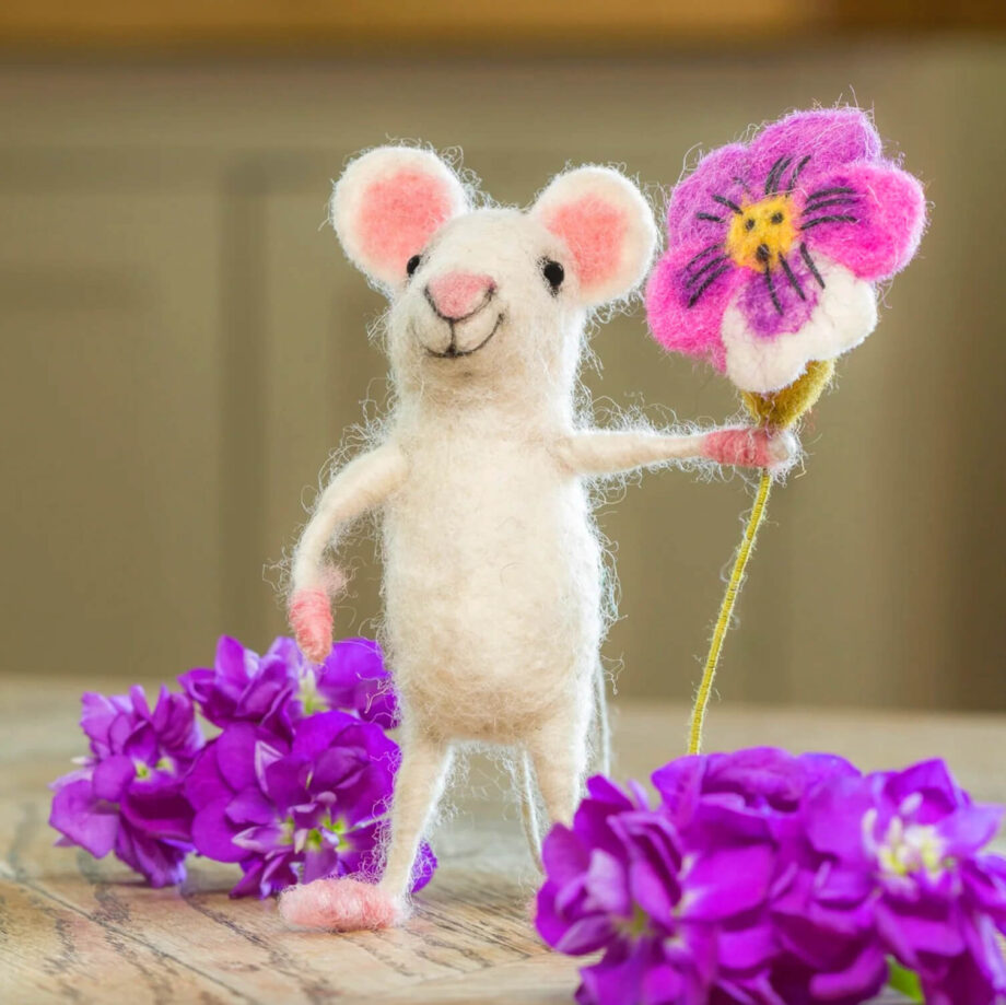 Felt Mouse With Pansy