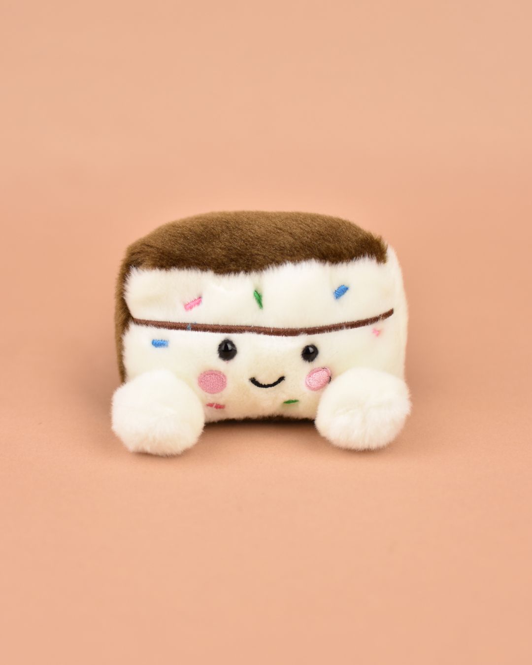 Sprinkles Cuddly Cake Slice