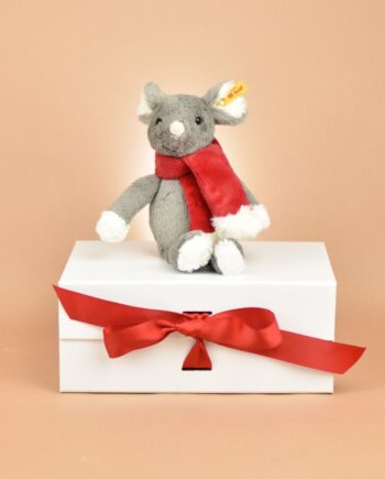 Mia Mouse Cosy Christmas - send a cuddly